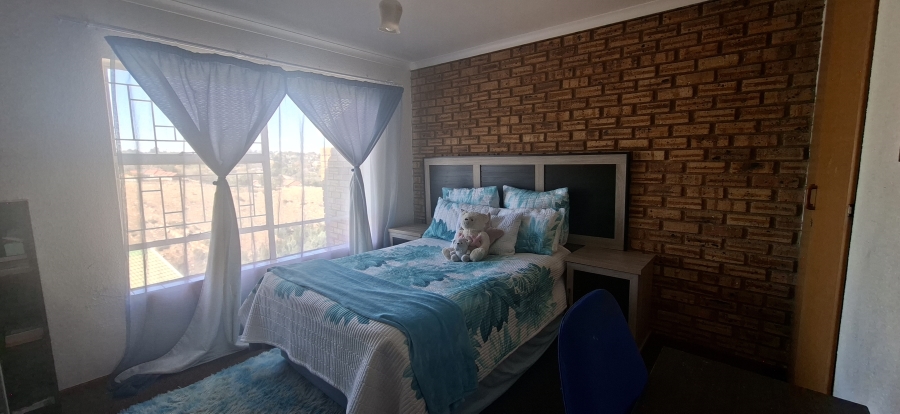 3 Bedroom Property for Sale in Rant En Dal Gauteng