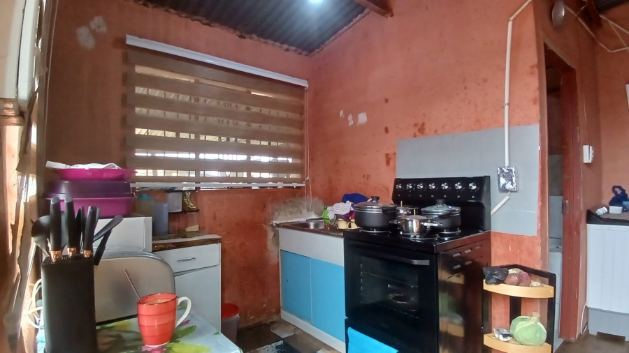 1 Bedroom Property for Sale in Mohlakeng Gauteng