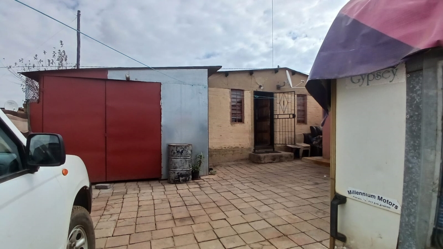 1 Bedroom Property for Sale in Mohlakeng Gauteng