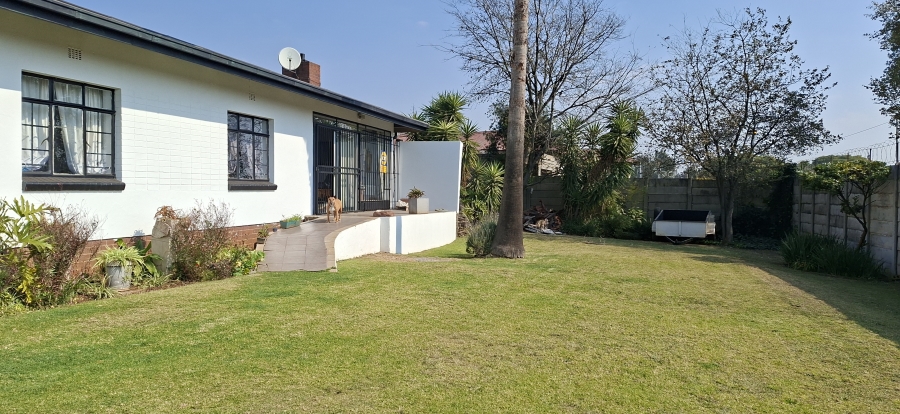 3 Bedroom Property for Sale in Wentworth Park Gauteng