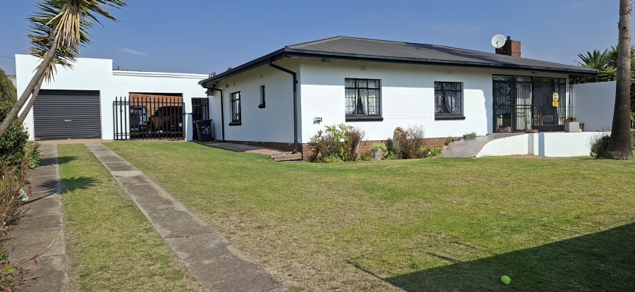 3 Bedroom Property for Sale in Wentworth Park Gauteng