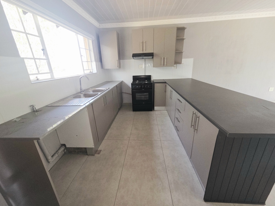 To Let 2 Bedroom Property for Rent in President Park Gauteng