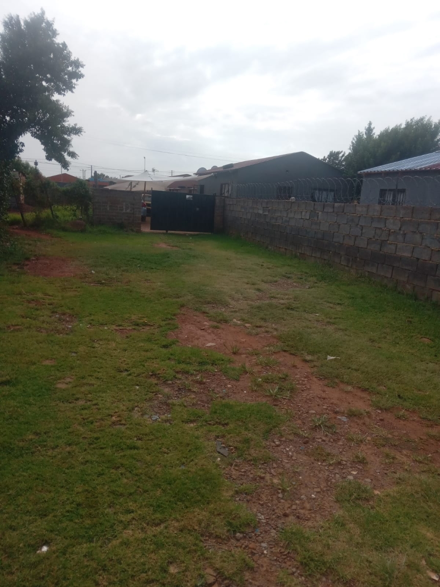 2 Bedroom Property for Sale in Orange Farm Gauteng