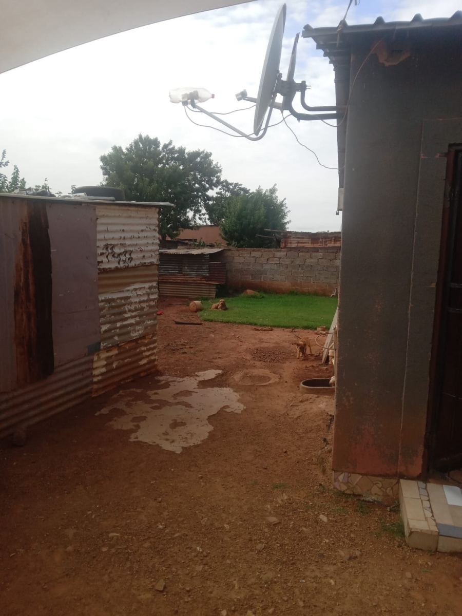 2 Bedroom Property for Sale in Orange Farm Gauteng