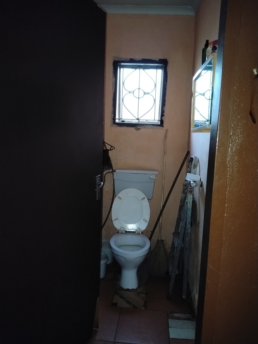 2 Bedroom Property for Sale in Orange Farm Gauteng