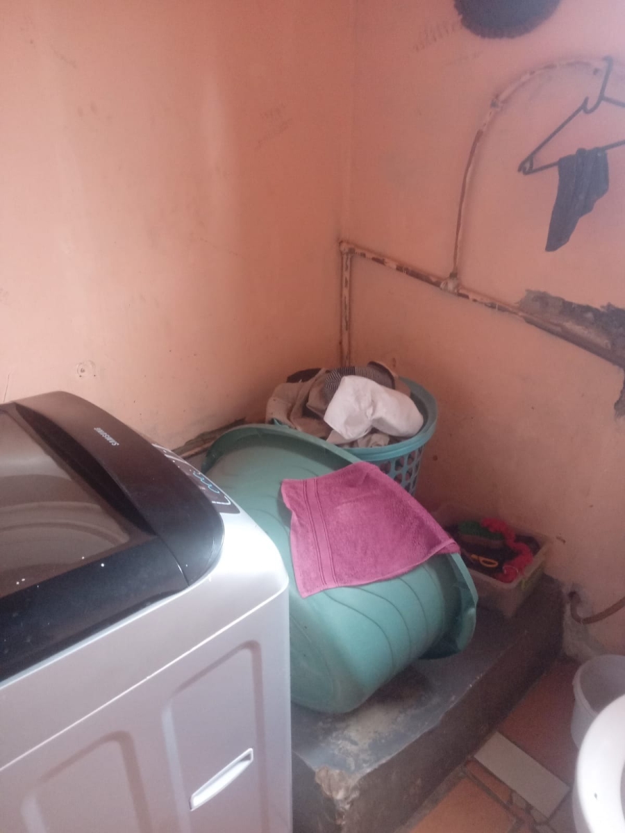 2 Bedroom Property for Sale in Orange Farm Gauteng