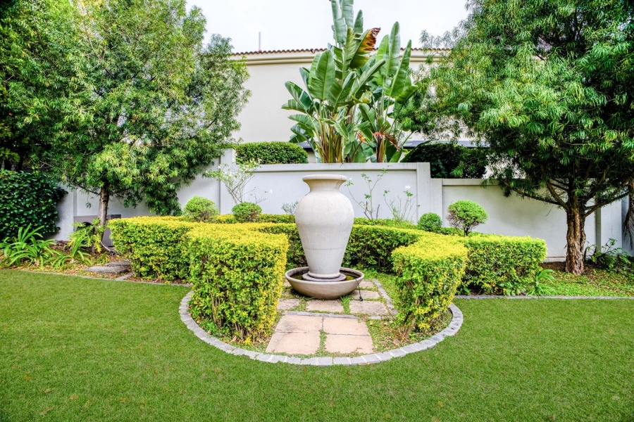 5 Bedroom Property for Sale in Dainfern Golf Estate Gauteng
