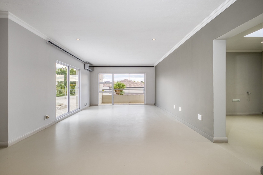 5 Bedroom Property for Sale in Dainfern Golf Estate Gauteng