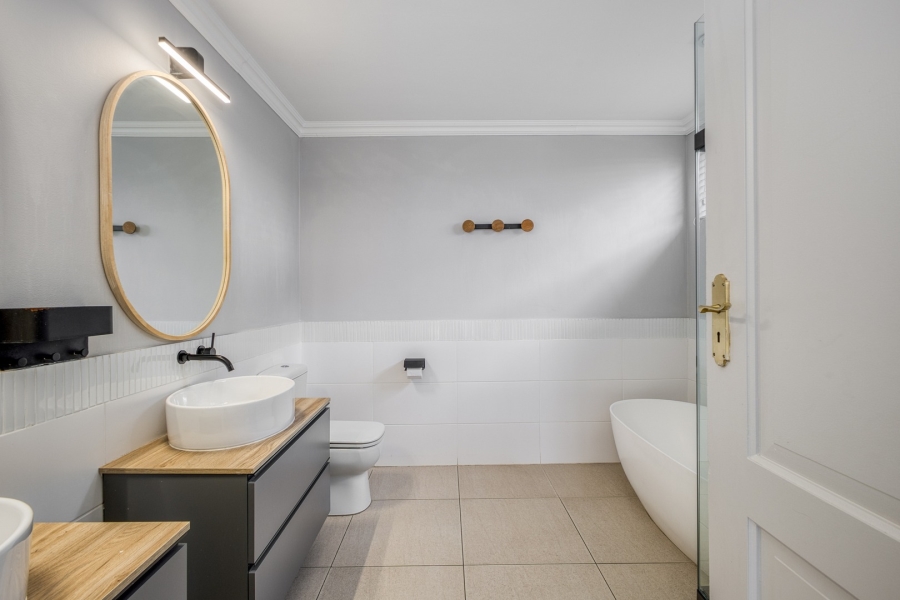 5 Bedroom Property for Sale in Dainfern Golf Estate Gauteng