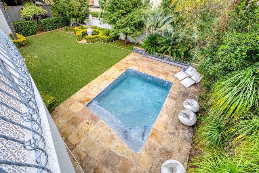 5 Bedroom Property for Sale in Dainfern Golf Estate Gauteng