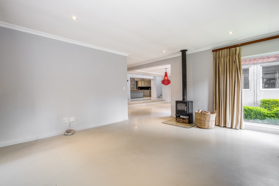 5 Bedroom Property for Sale in Dainfern Golf Estate Gauteng