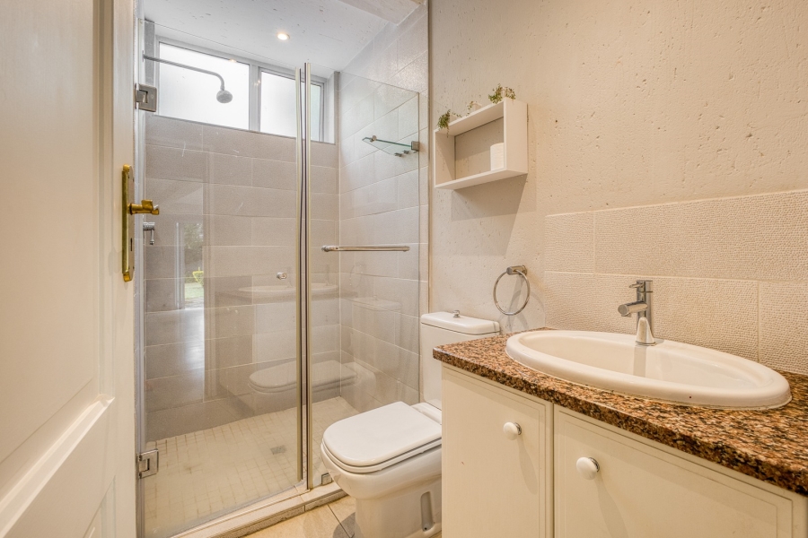 5 Bedroom Property for Sale in Dainfern Golf Estate Gauteng