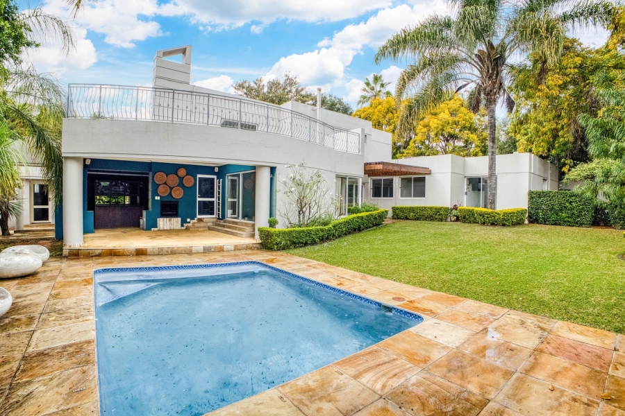 5 Bedroom Property for Sale in Dainfern Golf Estate Gauteng