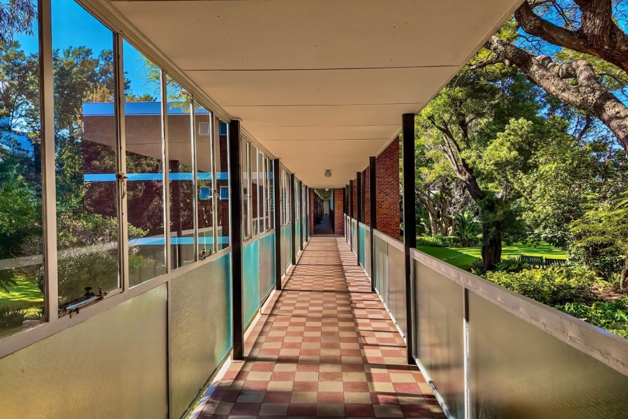 1 Bedroom Property for Sale in Illovo Gauteng