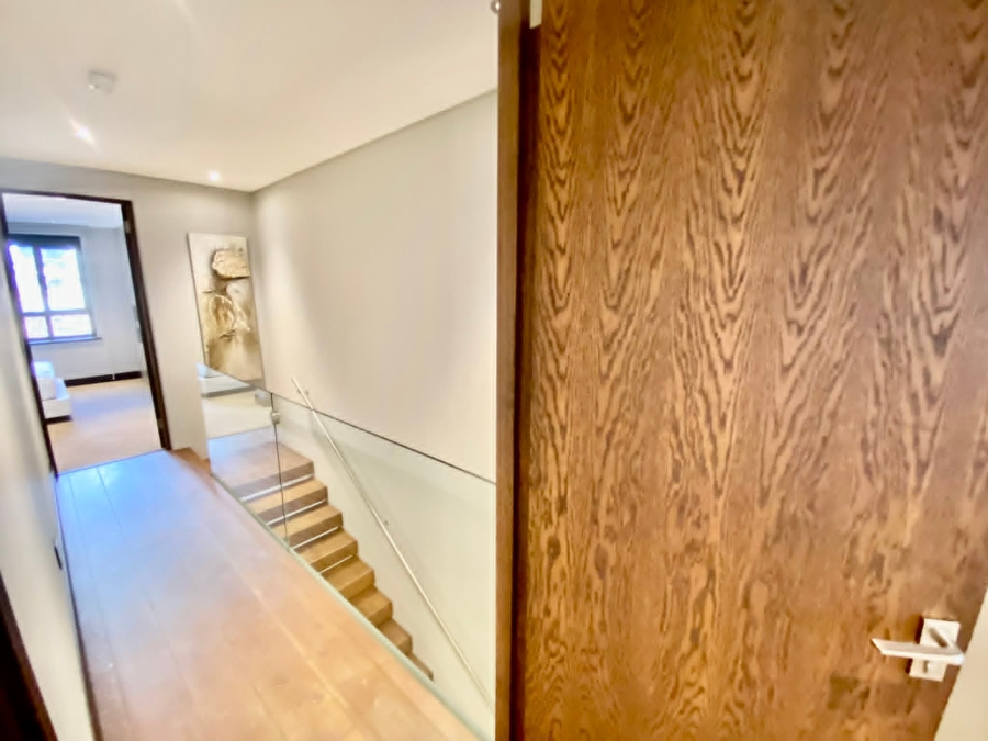 To Let 2 Bedroom Property for Rent in Melrose Arch Gauteng
