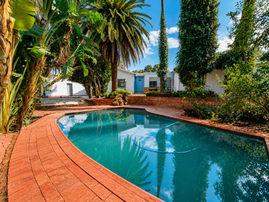 To Let 4 Bedroom Property for Rent in Erasmia Gauteng