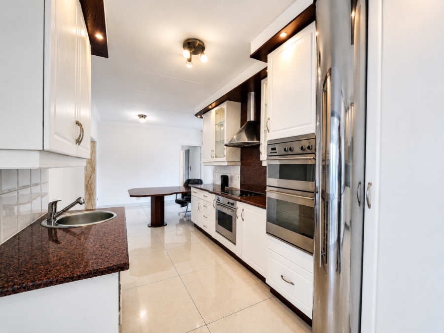 To Let 4 Bedroom Property for Rent in Erasmia Gauteng
