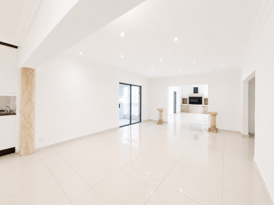 To Let 4 Bedroom Property for Rent in Erasmia Gauteng