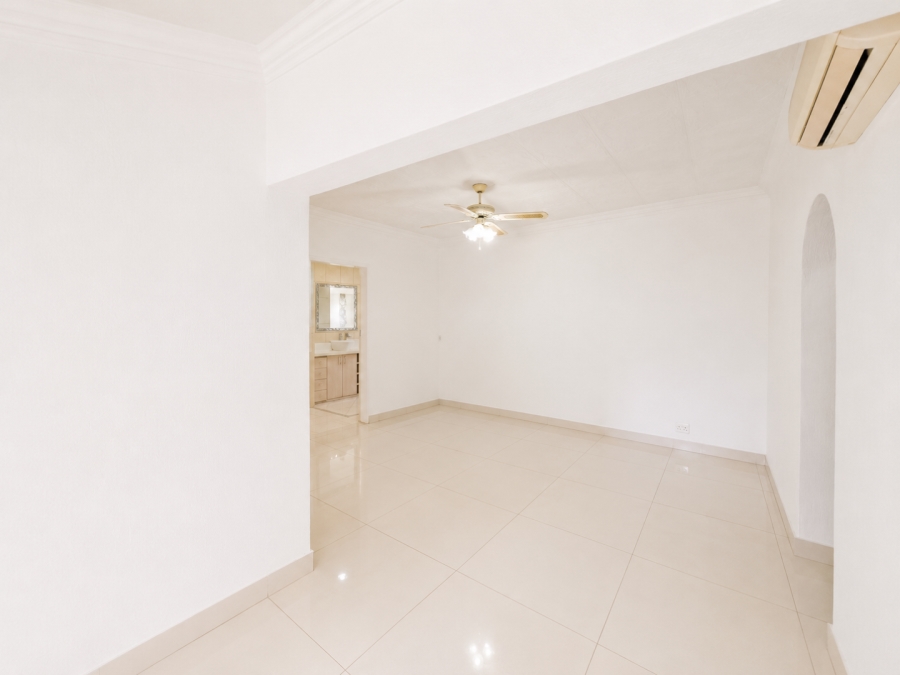 To Let 4 Bedroom Property for Rent in Erasmia Gauteng