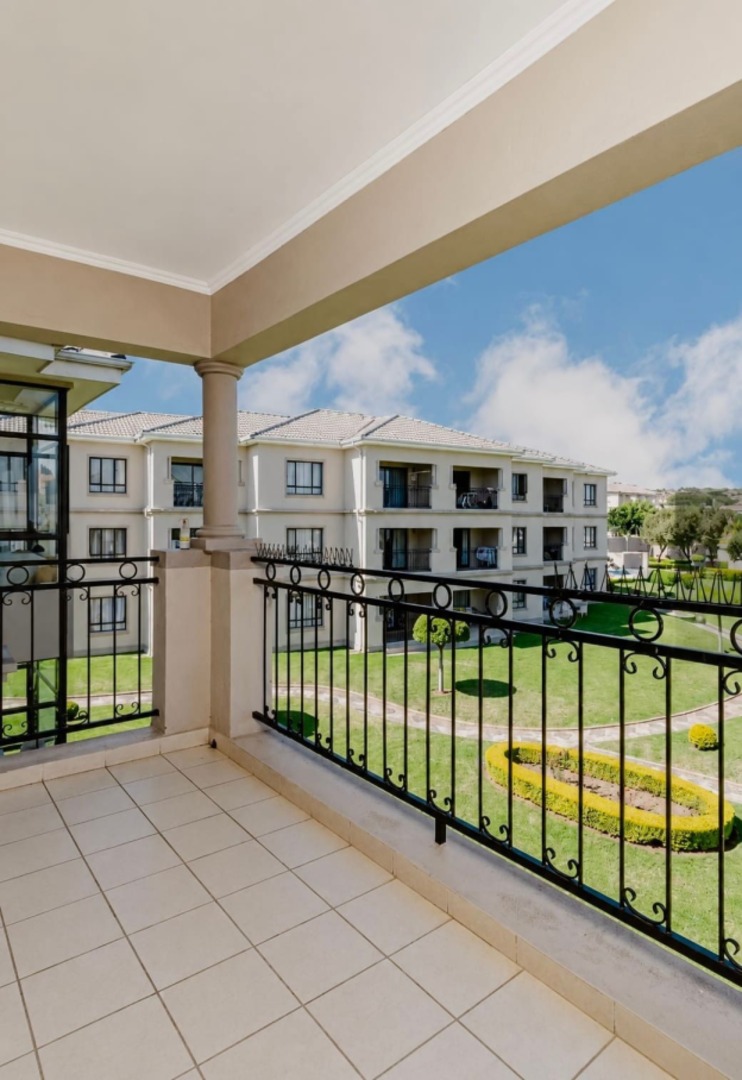 3 Bedroom Property for Sale in Noordwyk Gauteng