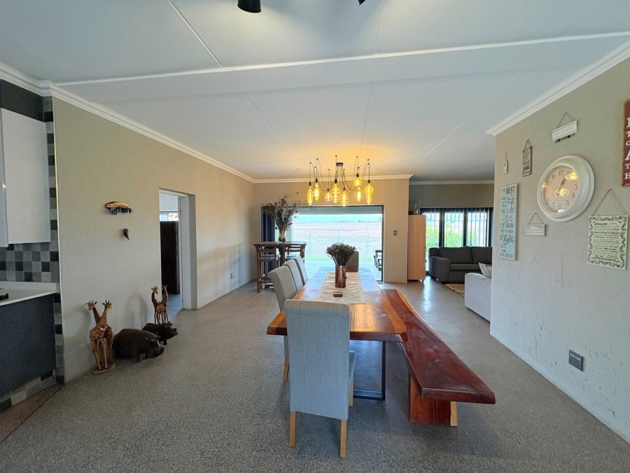 5 Bedroom Property for Sale in Sunward Park Gauteng