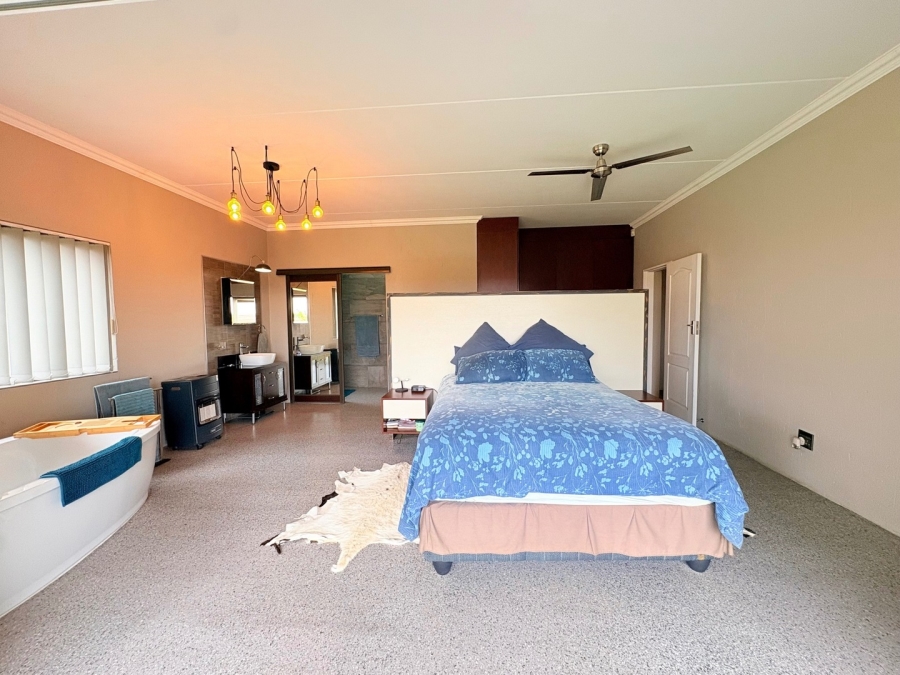 5 Bedroom Property for Sale in Sunward Park Gauteng