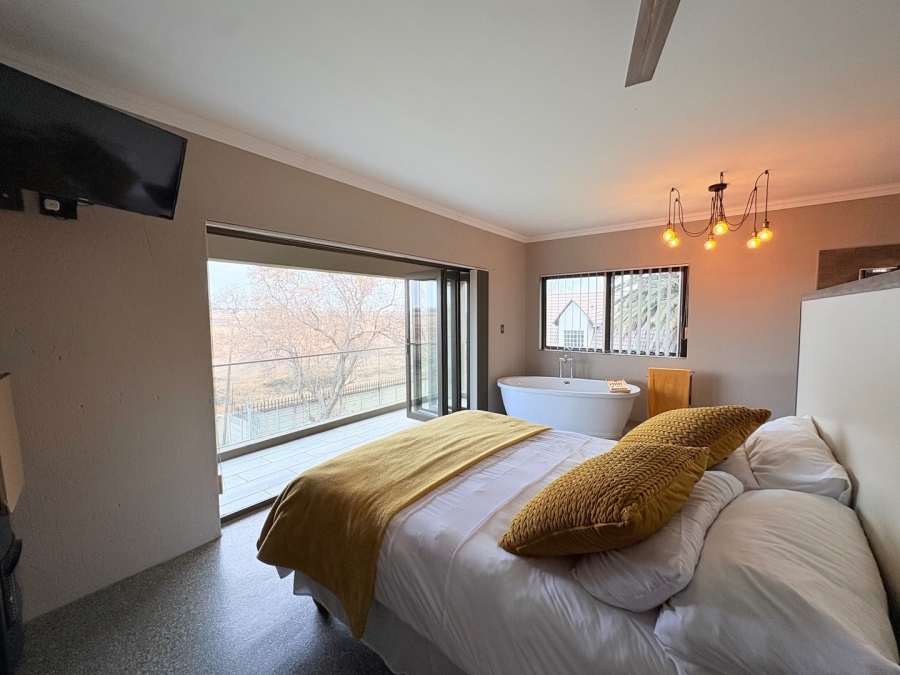5 Bedroom Property for Sale in Sunward Park Gauteng
