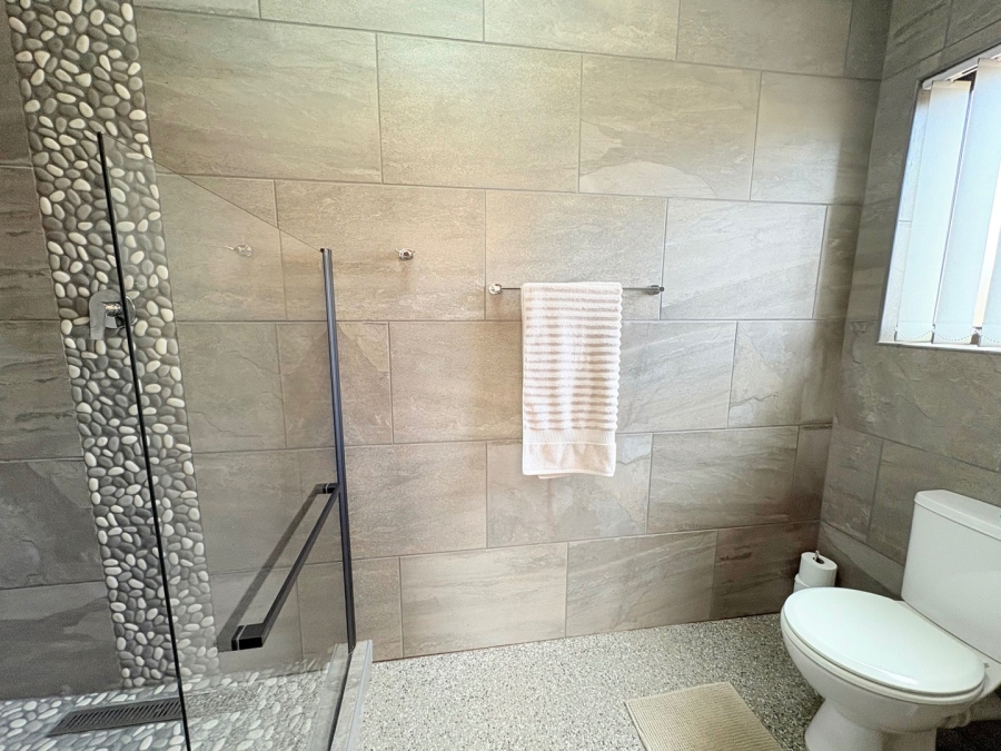 5 Bedroom Property for Sale in Sunward Park Gauteng