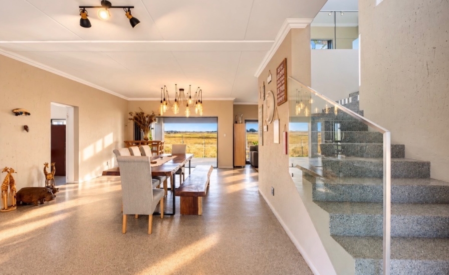 5 Bedroom Property for Sale in Sunward Park Gauteng