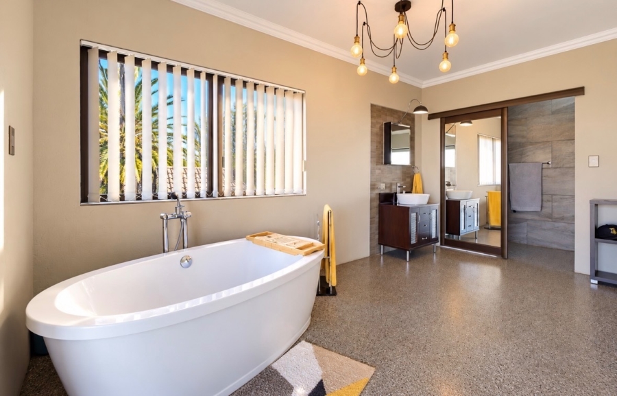 5 Bedroom Property for Sale in Sunward Park Gauteng