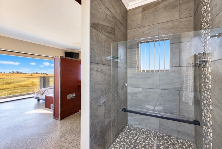 5 Bedroom Property for Sale in Sunward Park Gauteng