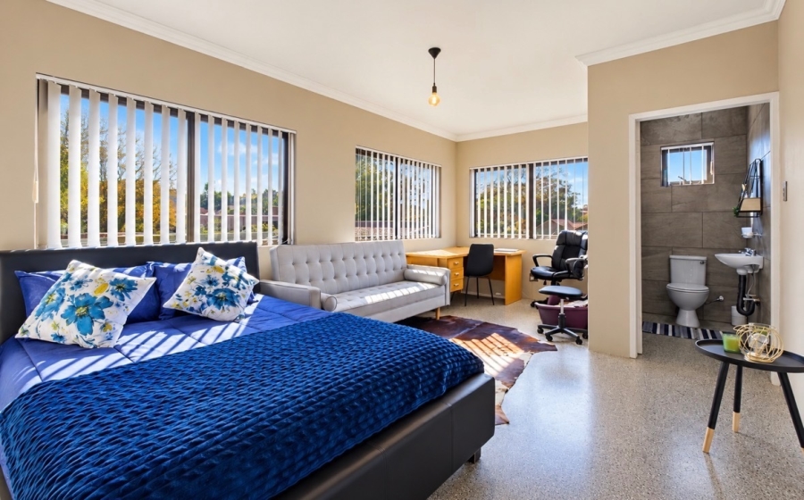5 Bedroom Property for Sale in Sunward Park Gauteng