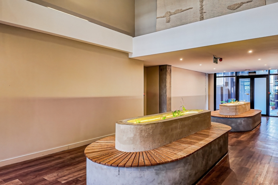 1 Bedroom Property for Sale in Sandown Gauteng