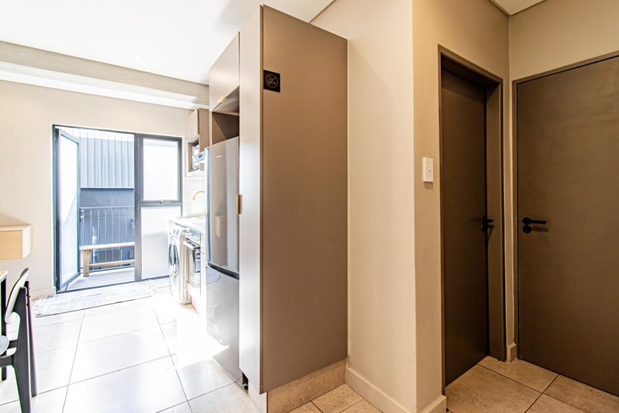 1 Bedroom Property for Sale in Sandown Gauteng