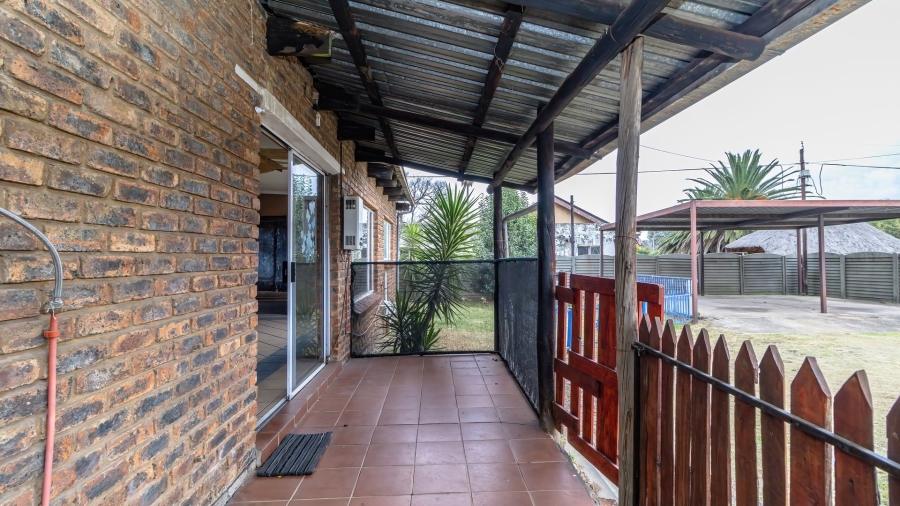 2 Bedroom Property for Sale in Witfield Gauteng
