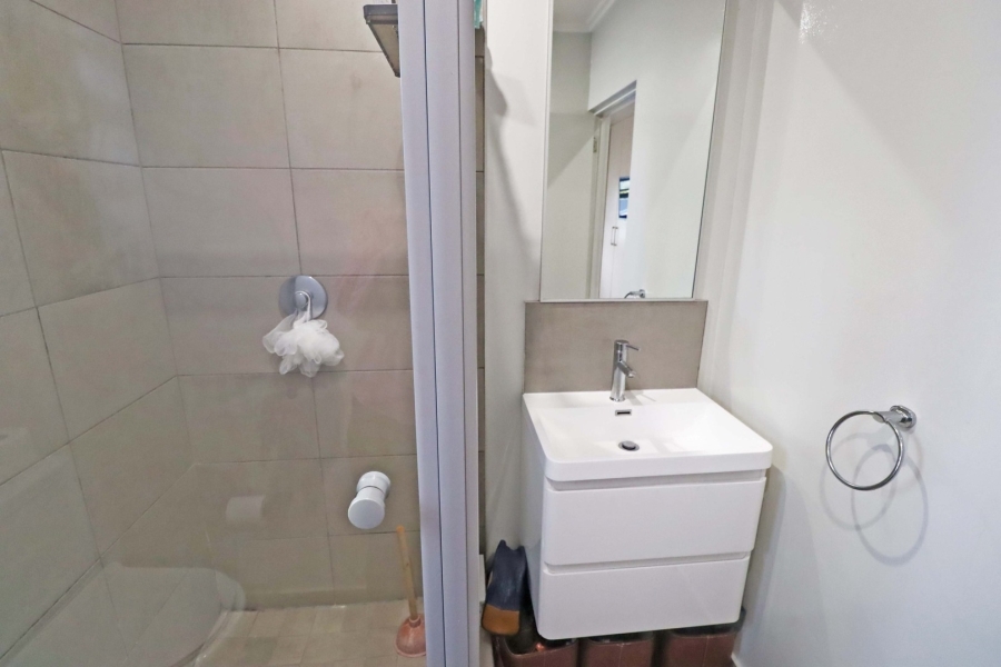 2 Bedroom Property for Sale in Bryanston Gauteng