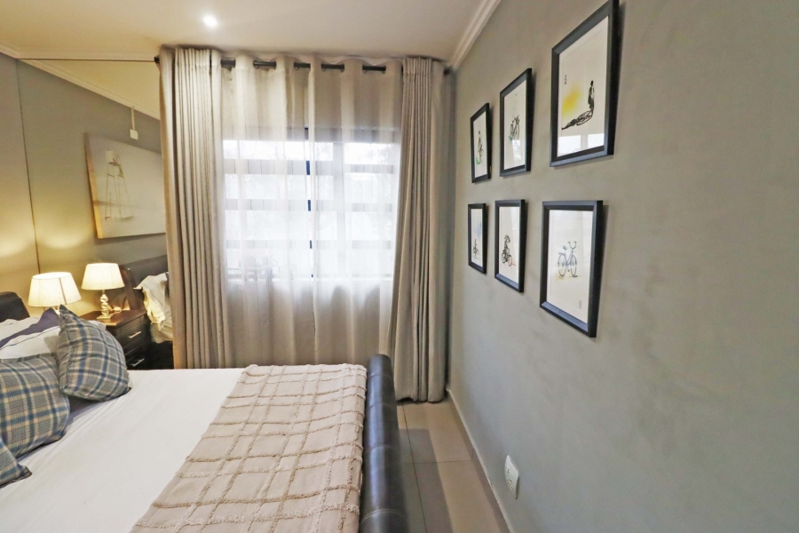 2 Bedroom Property for Sale in Bryanston Gauteng