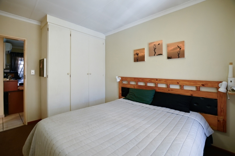 2 Bedroom Property for Sale in Annlin Gauteng