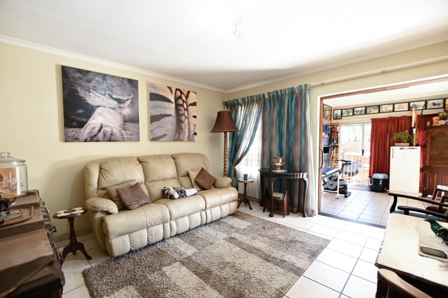 2 Bedroom Property for Sale in Annlin Gauteng