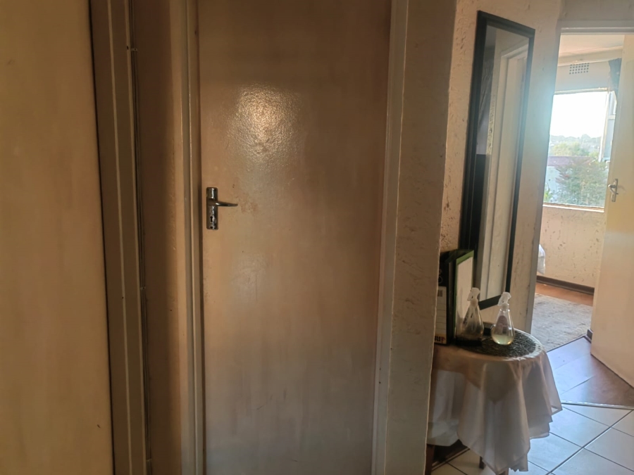 2 Bedroom Property for Sale in Vorna Valley Gauteng