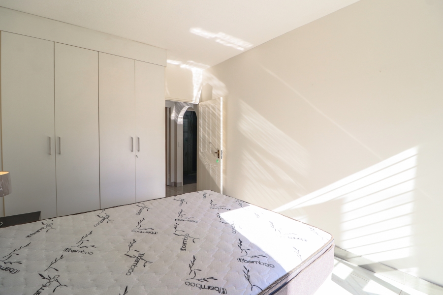 To Let 2 Bedroom Property for Rent in Morningside Gauteng