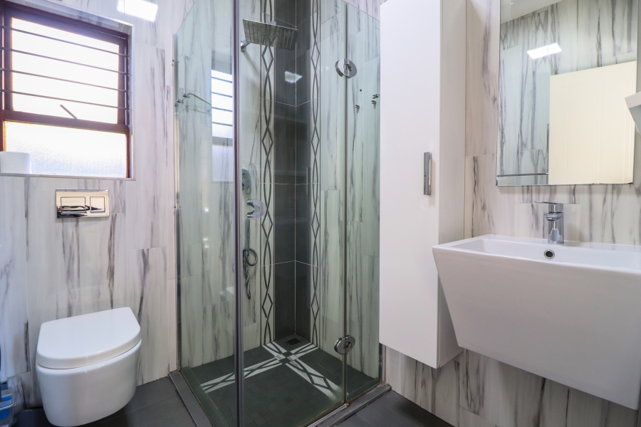 To Let 2 Bedroom Property for Rent in Morningside Gauteng