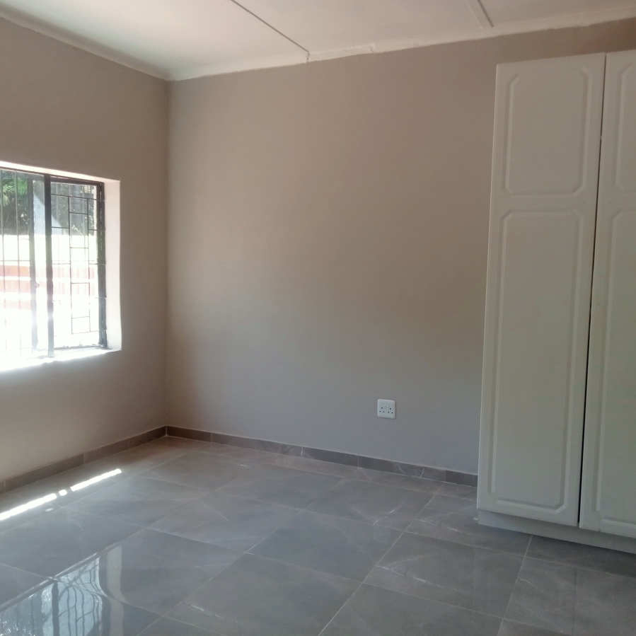 To Let 2 Bedroom Property for Rent in Ferndale Gauteng