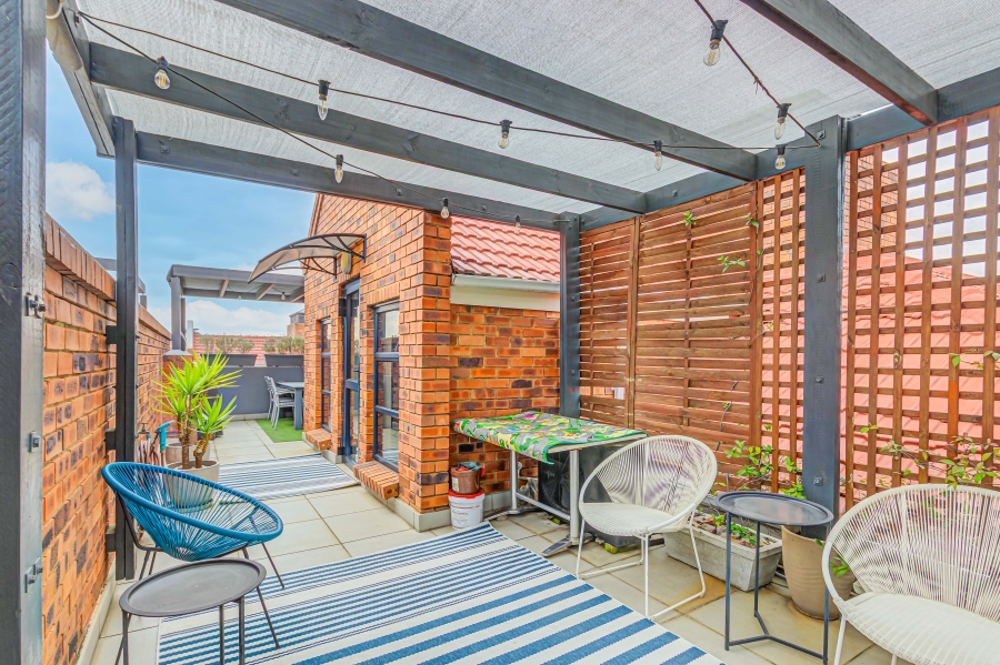 2 Bedroom Property for Sale in Morningside Gauteng