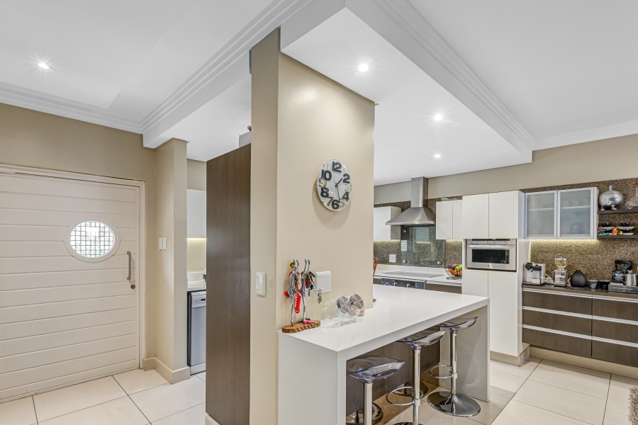 To Let 2 Bedroom Property for Rent in Morningside Gauteng