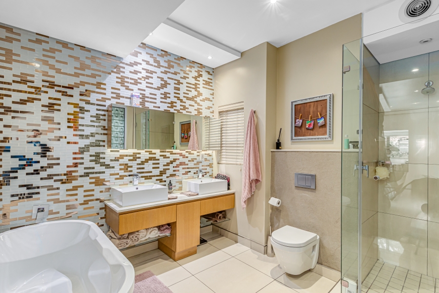 To Let 2 Bedroom Property for Rent in Morningside Gauteng