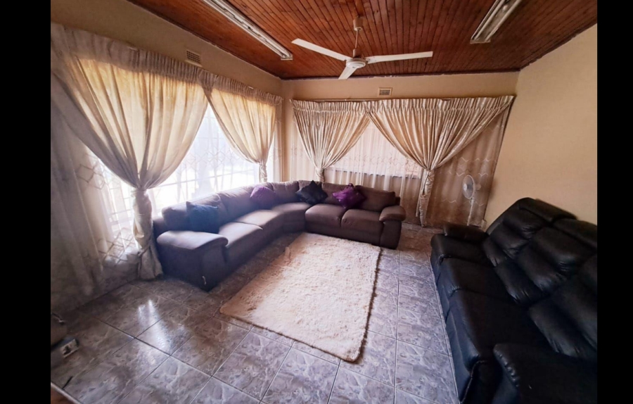 3 Bedroom Property for Sale in Parktown Estate Gauteng