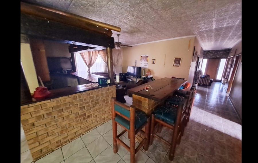3 Bedroom Property for Sale in Parktown Estate Gauteng