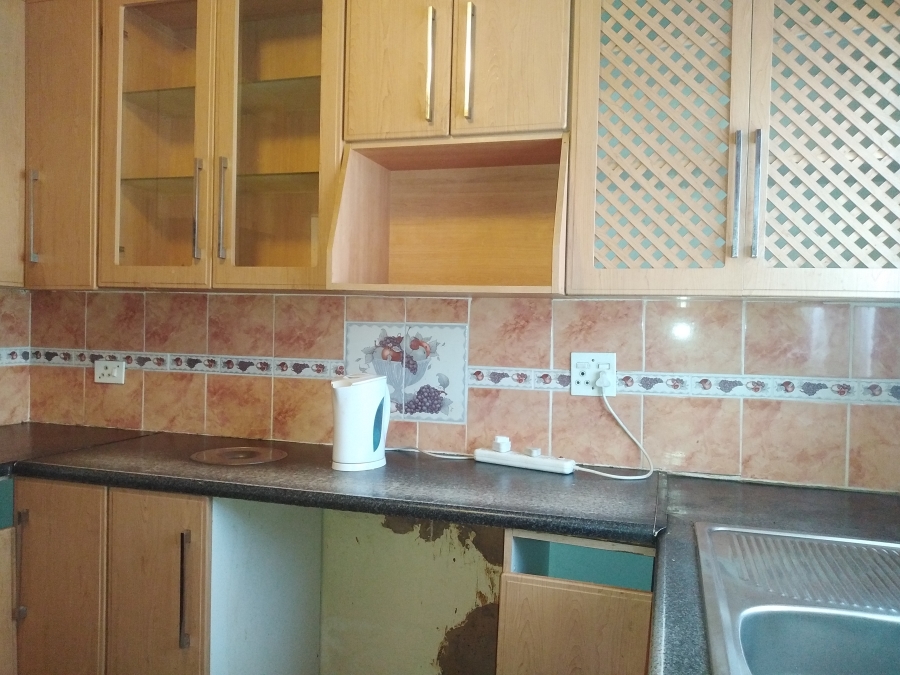 To Let 2 Bedroom Property for Rent in Mmesi Park Gauteng