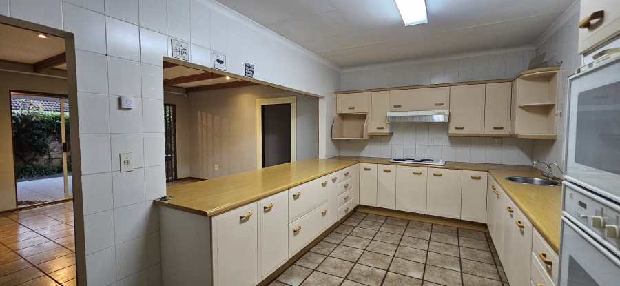 3 Bedroom Property for Sale in Three Rivers Proper Gauteng